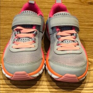 Girls UnderArmour sneakers